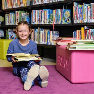 Schoolkinderen Noard-Fryslân blij met Vakantieleestas van de Bibliotheek
