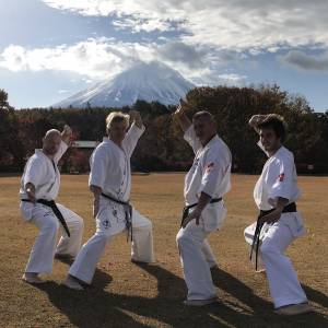 Cleveringa gegradueerd tot 6e dan in Shinkyokushin Karate