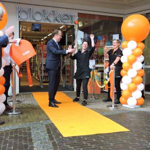 Blokker Stiens geopend