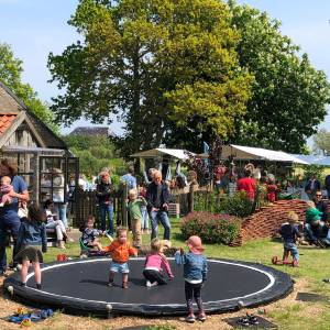 Maitiid Fair bij Anne-Famkes Pleats
