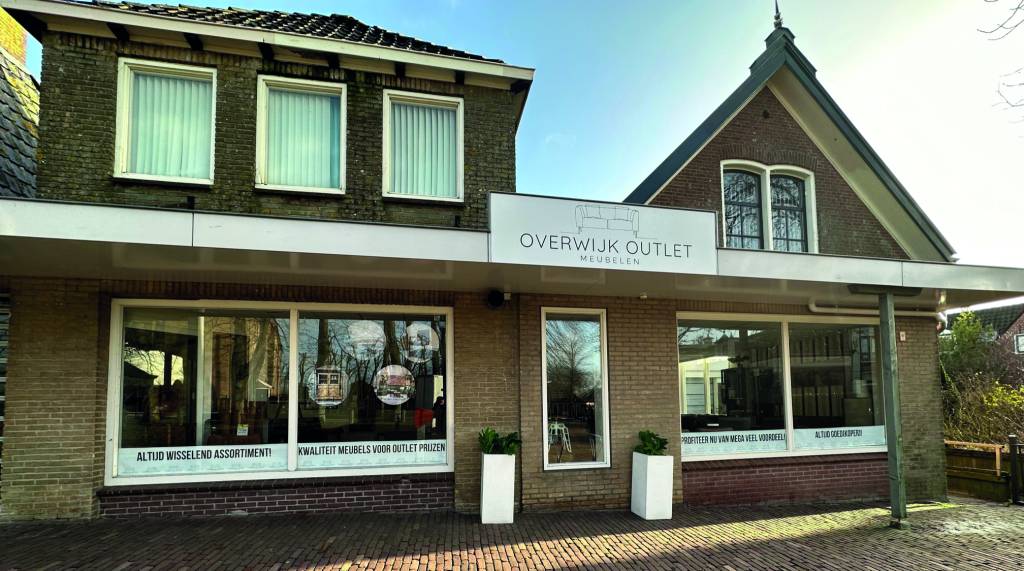 Consulaat Savant Stijg Overwijk Outlet Meubelen opent deuren in centrum Stiens | Stienser