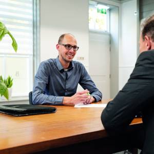 Boekhâlder Jelmer Bijlsma; Krekt in bytsje oars!