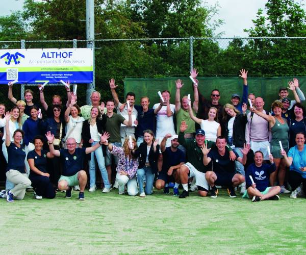 Althof Accountants & Adviseurs Stienser Open Tennis- & Padeltoernooi: Een groot succes
