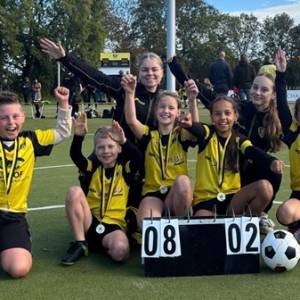 Zeven kampioenen bij Korfbalvereniging CSL