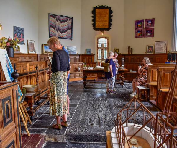 Expositie ‘levende stenen’ in Grutte of Antoniustsjerke