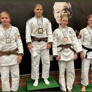 Judoka’s Tamara en Jelte winnen zilver in Ingelmunster