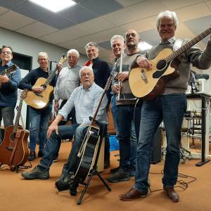 Old Pipers in MFA “de Ynset” Holwert