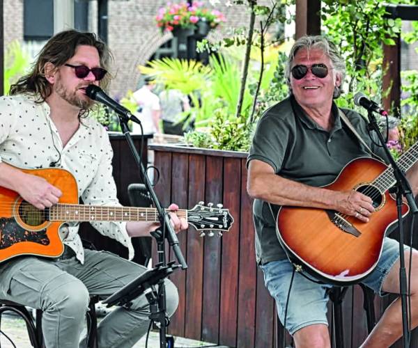 Tuinconcert “Two Faces” @ De Wier, Koarnjum