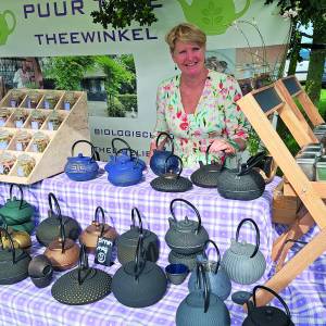 Drink de met liefde samengestelde biologische thee van Puur Thee Atelier