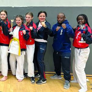Karateka’s Darianna en Abby tweede op Belgisch kampioenschap kata