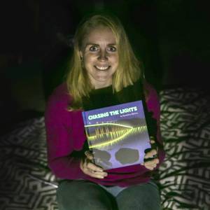Oud Bilkert brengt met kinderboek op Tasmanië licht in het duister