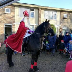 Intocht Sinterklaas Hijum