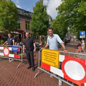 Coronaproof genieten op Diepswal Dokkum door eenrichtings-verkeer en afsluitingen